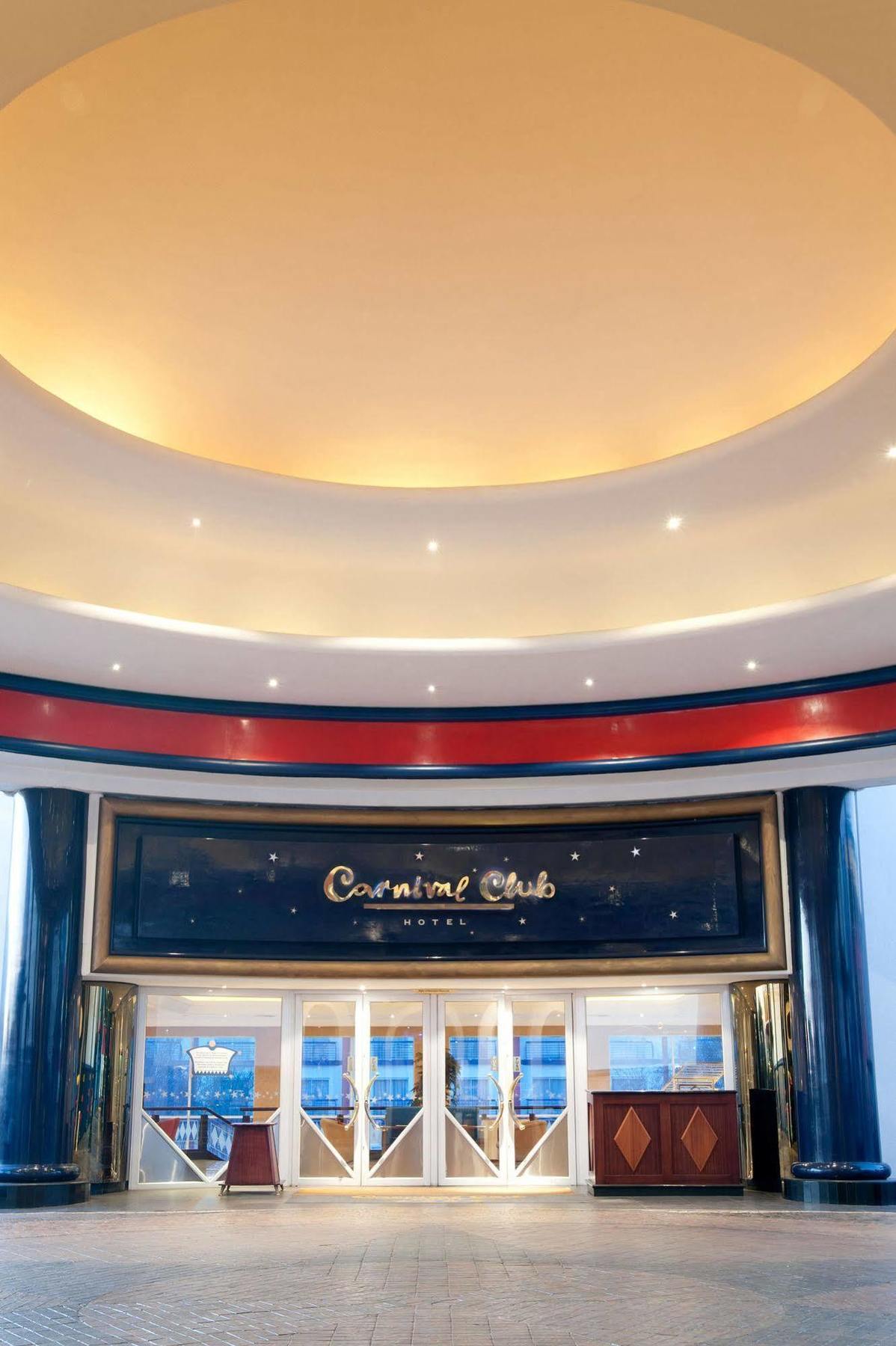 Carnival Club Hotel Johannesburg Exterior photo
